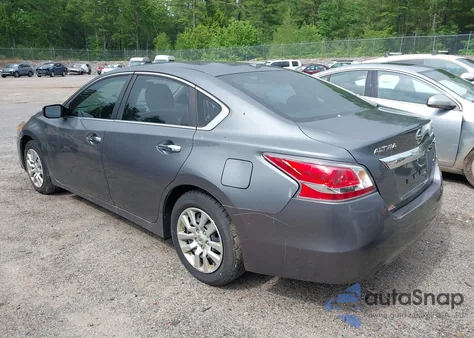 2015 Nissan Altima 2.5/2.5 S/2.5 Sl/2.5 Sv из США, поврежденный, VIN 1N4AL3AP3FN324151